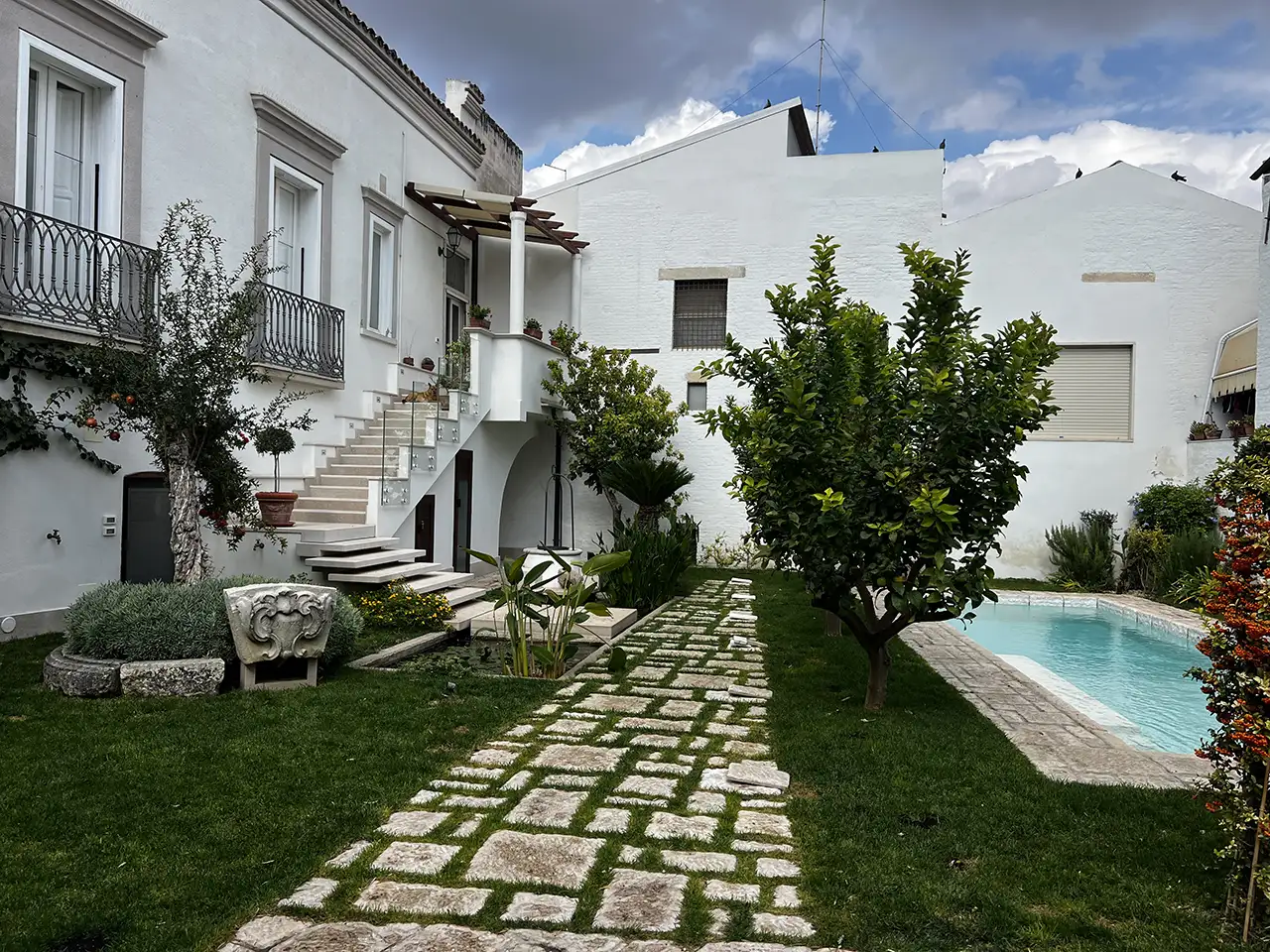 Privati - Garden & Pool - 01